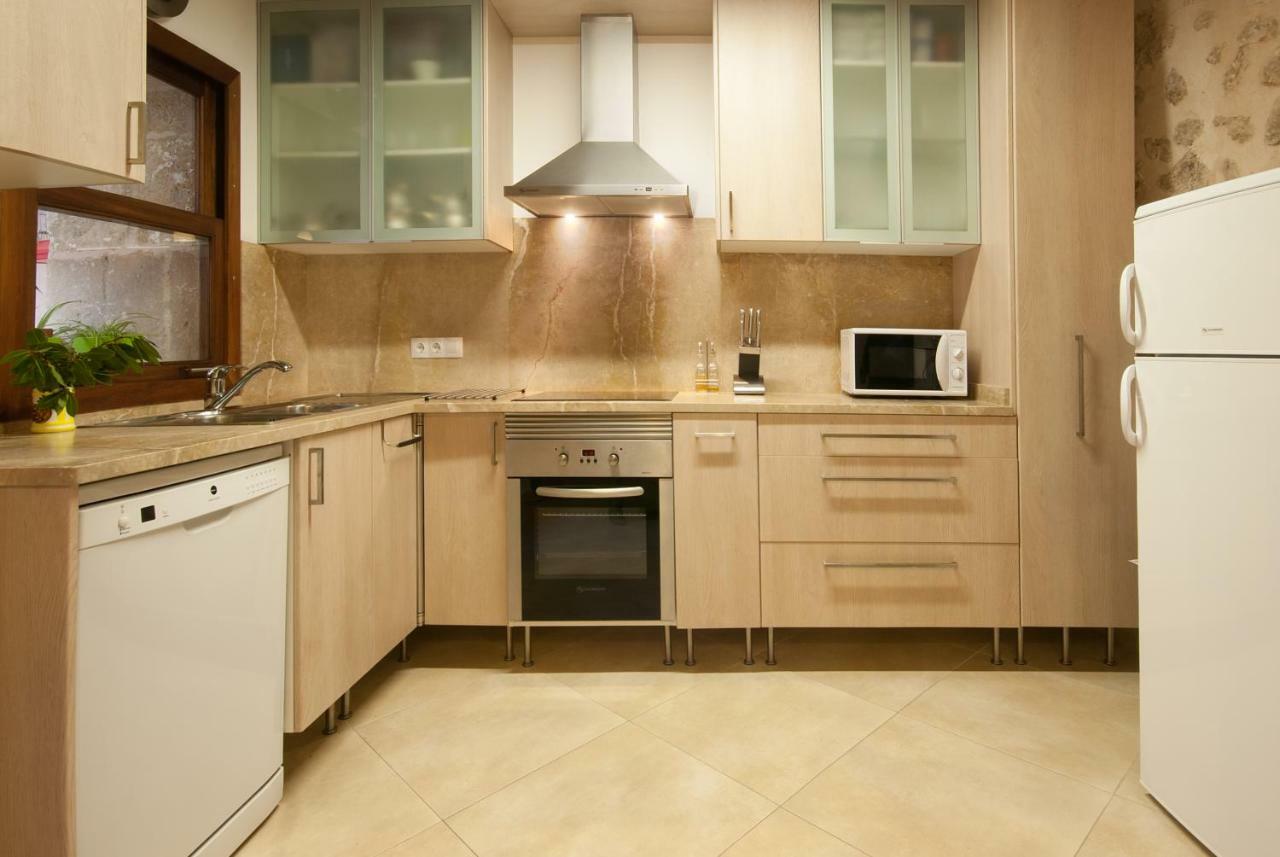 Casa Aina, 15 Feriehus Pollença